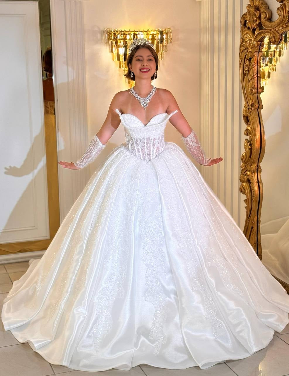 Moonlight Serenade – Das Märchenhafte Prinzessinnen-Brautkleid