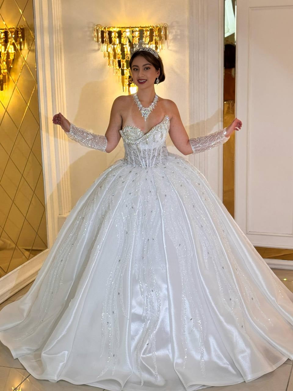 Crystal Dream – Das Märchenhafte Hochzeitskleid mit Glitzerkorsett