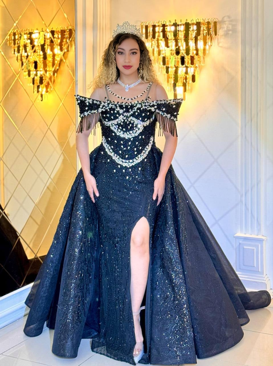 Midnight Sparkle Gala Dress – Dramatic elegance in black with sparkling details